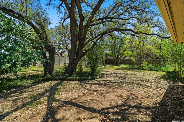 118 William Classen, San Antonio, TX 78232