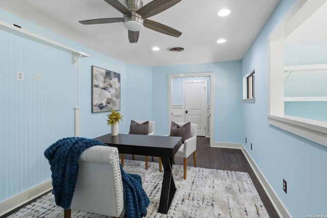 118 William Classen, San Antonio, TX 78232