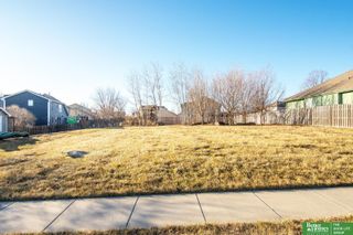 14915 Ellison Avenue, Omaha, NE 68116