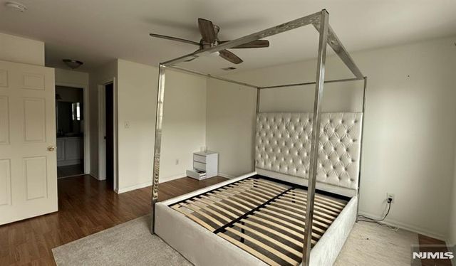 17 Mulberry Street, Jersey City, NJ 07305