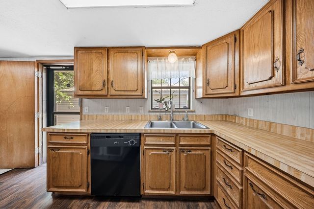 1403 Segundo Drive, Irving, TX 75060