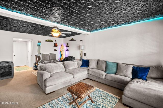 12082 Sterling Mary Way, El Paso, TX 79936