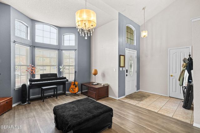 12082 Sterling Mary Way, El Paso, TX 79936