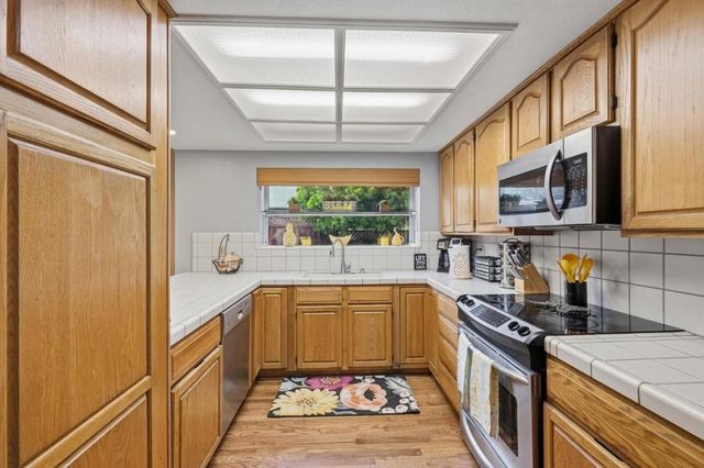 303 Dry Creek Road, Aptos, CA 95003