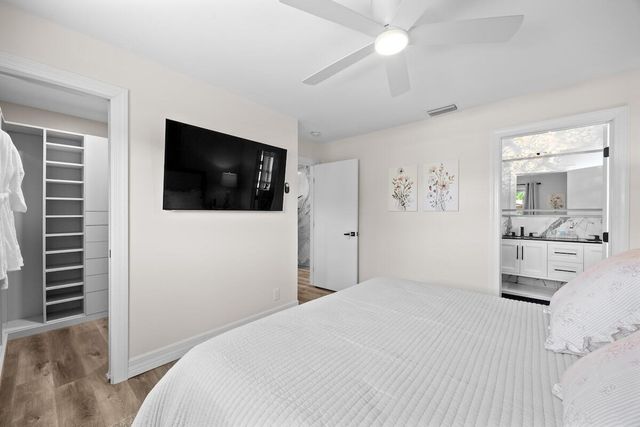 526 Linnet Circle, Delray Beach, FL 33444