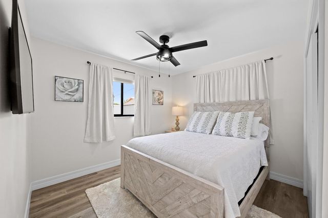 526 Linnet Circle, Delray Beach, FL 33444