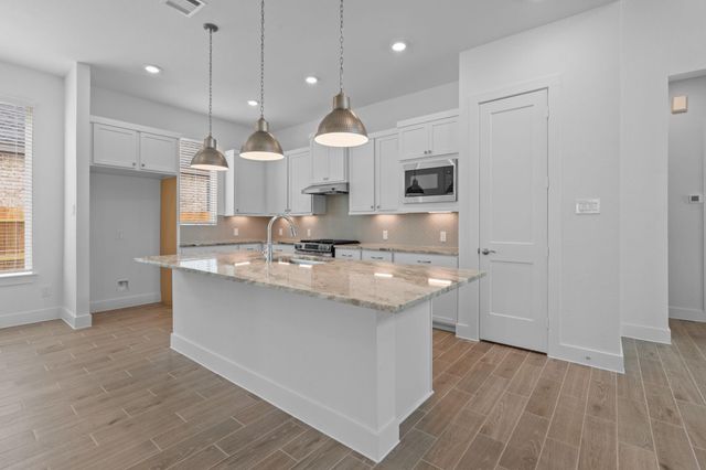 213 Black Cypress Trail, Waller, TX 77447