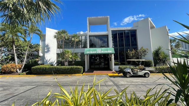 800 Parkview Dr 807, Hallandale Beach, FL 33009