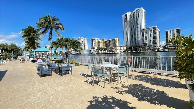 800 Parkview Dr 807, Hallandale Beach, FL 33009