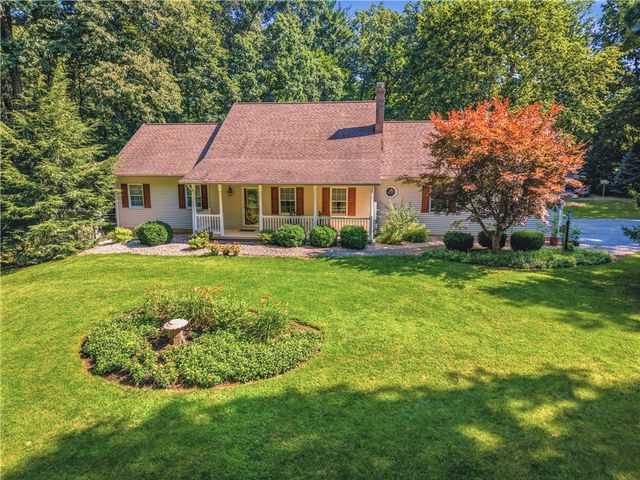 492 Arthurs Court, Bushkill Twp, PA 18064