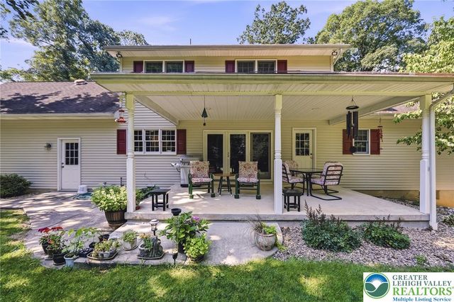 492 Arthurs Court, Bushkill Twp, PA 18064