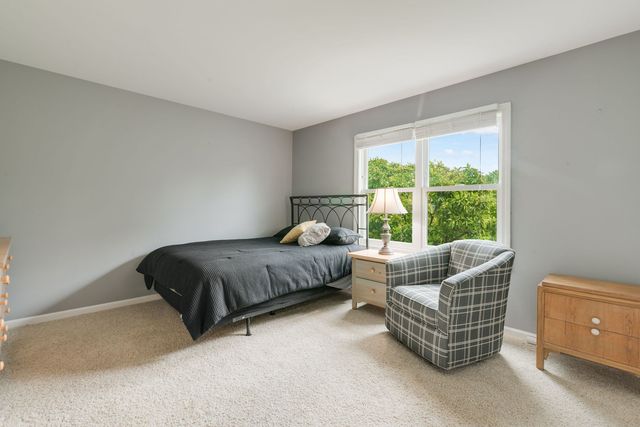 5903 Bentley Avenue, Willowbrook, IL 60527