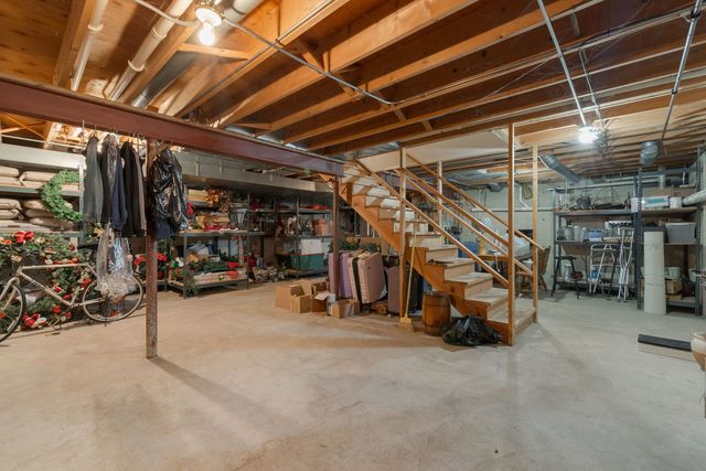 5903 Bentley Avenue, Willowbrook, IL 60527