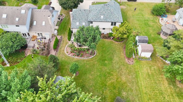 5903 Bentley Avenue, Willowbrook, IL 60527
