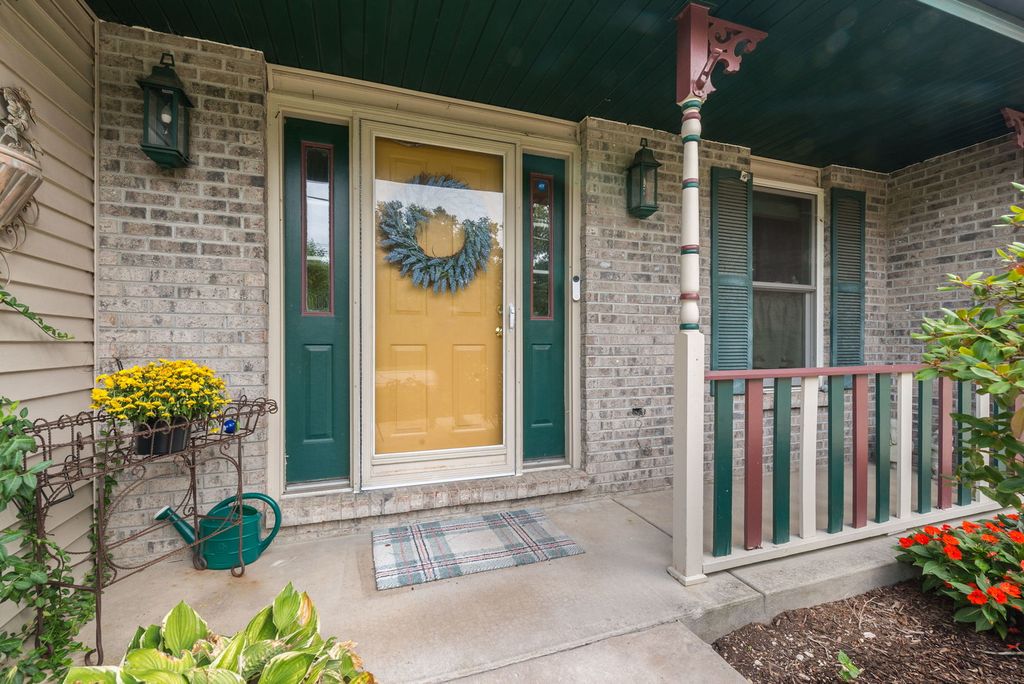 5903 Bentley Avenue, Willowbrook, IL 60527 — photo 3