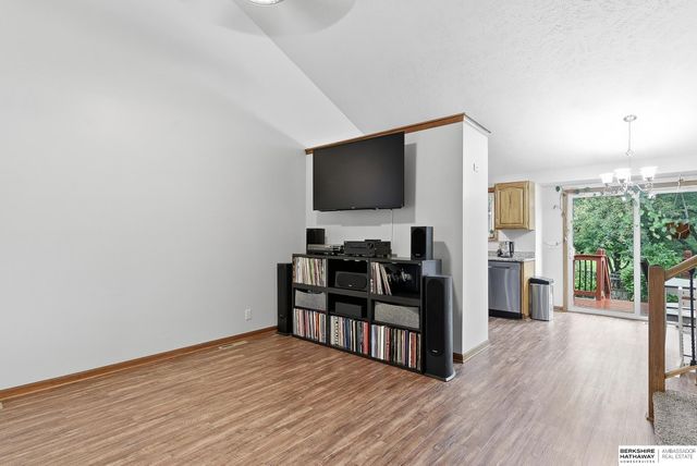 12622 Lillian Street, Omaha, NE 68138