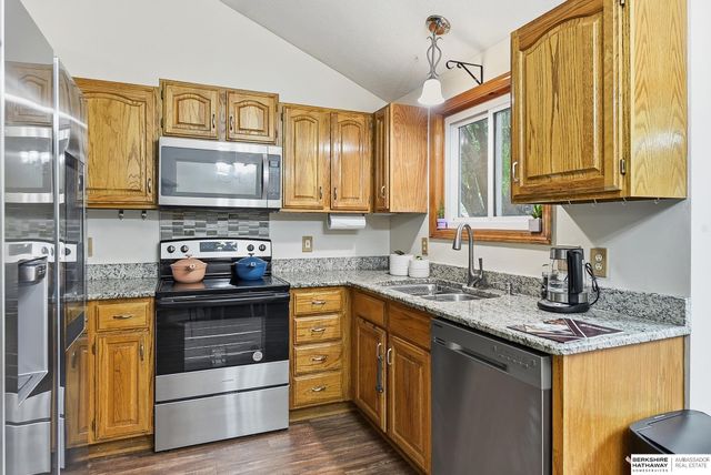 12622 Lillian Street, Omaha, NE 68138