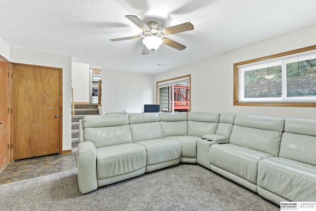 12622 Lillian Street, Omaha, NE 68138