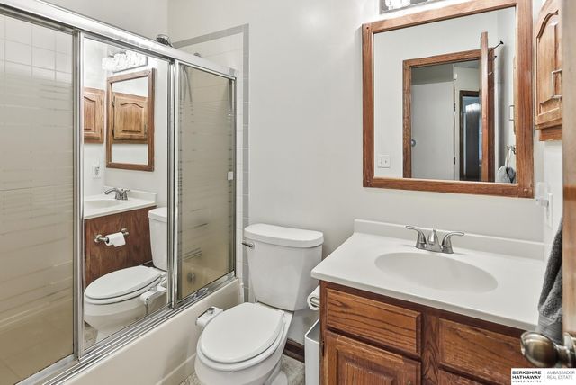 12622 Lillian Street, Omaha, NE 68138