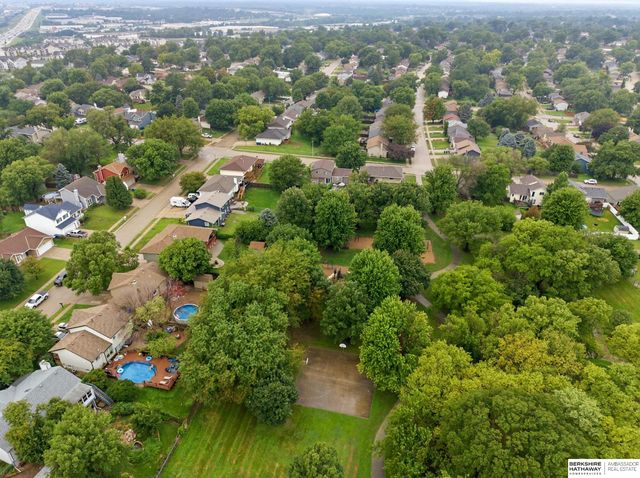 12622 Lillian Street, Omaha, NE 68138