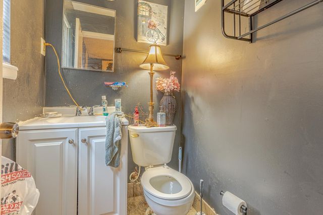 304 W Alpine St, Jonesboro, AR 72401