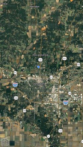 304 W Alpine St, Jonesboro, AR 72401