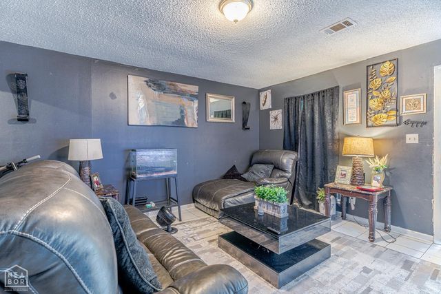 304 W Alpine St, Jonesboro, AR 72401