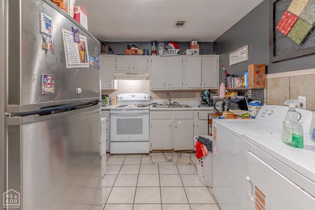 304 W Alpine St, Jonesboro, AR 72401