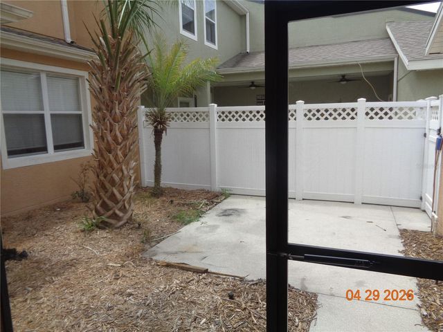 210 WOODHOUSE LANE, Deland, FL 32724