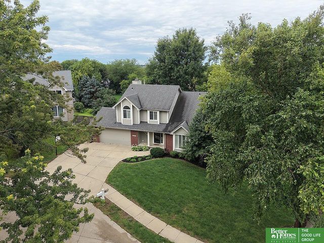 16321 Charles Circle, Omaha, NE 68118