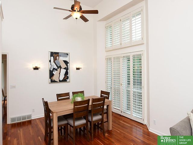 16321 Charles Circle, Omaha, NE 68118