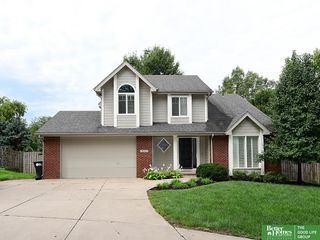 16321 Charles Circle, Omaha, NE 68118
