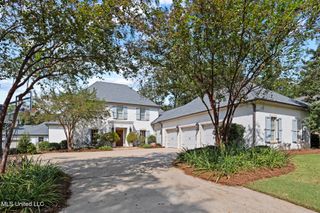 103 Cherry Laurel Court, Ridgeland, MS 39157
