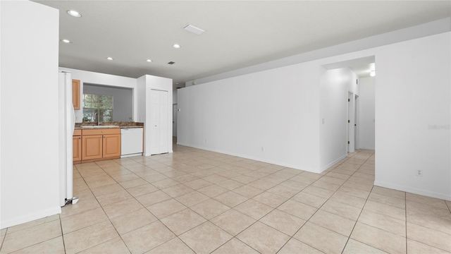 7947 TERRACE RIDGE DRIVE, Temple Terrace, FL 33637