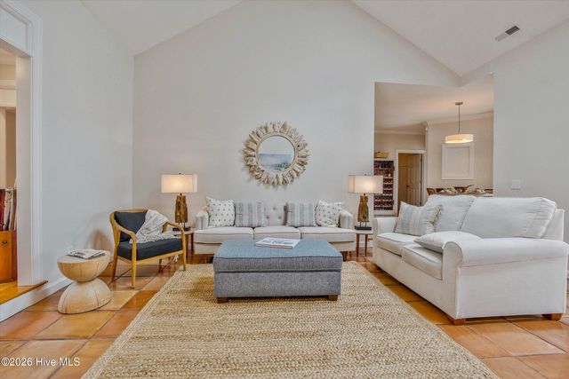 1231 Greenbriar Place, Vass, NC 28394