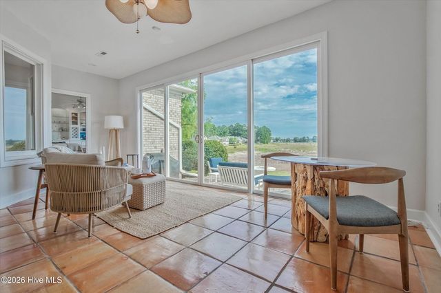 1231 Greenbriar Place, Vass, NC 28394