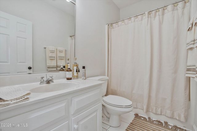 1231 Greenbriar Place, Vass, NC 28394