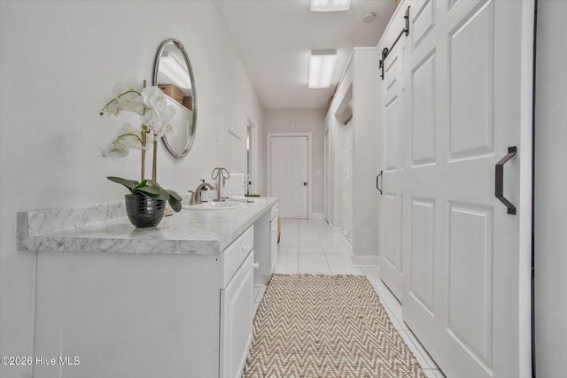 1231 Greenbriar Place, Vass, NC 28394