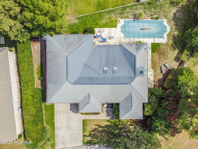 1231 Greenbriar Place, Vass, NC 28394