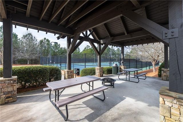325 Willow Cove, Canton, GA 30114