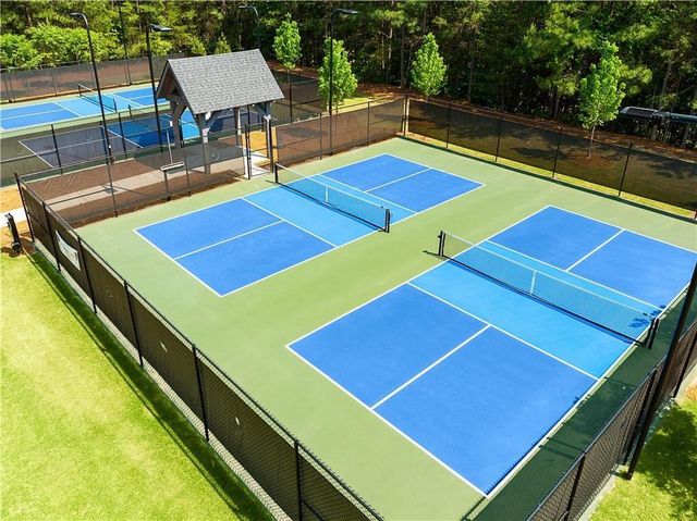 325 Willow Cove, Canton, GA 30114