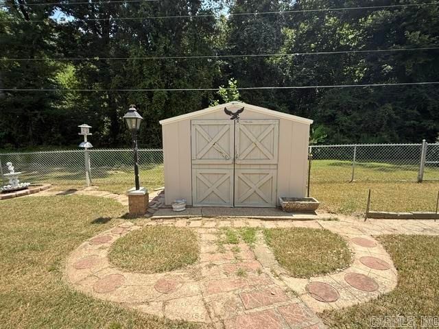 112 Berkshire Circle, Jacksonville, AR 72076