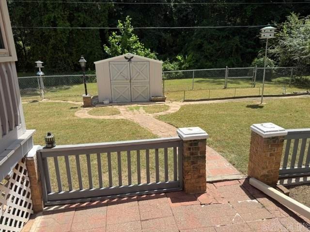 112 Berkshire Circle, Jacksonville, AR 72076