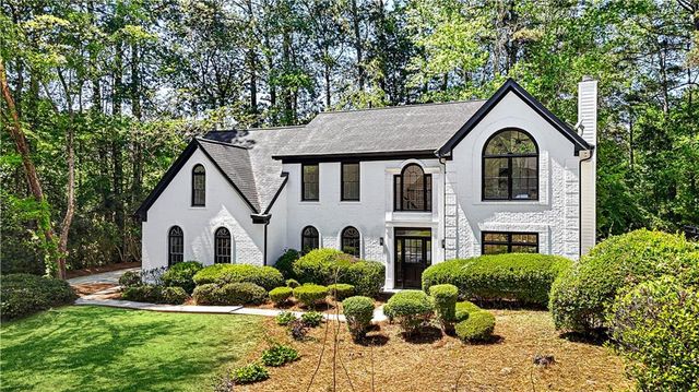 649 Mountain Harbor, Stone Mountain, GA 30087