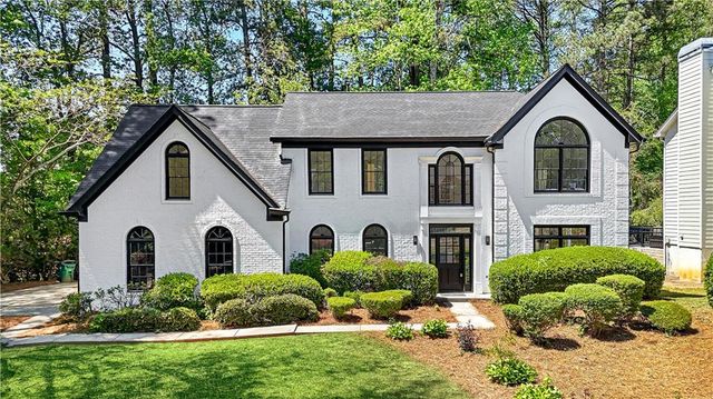 649 Mountain Harbor, Stone Mountain, GA 30087