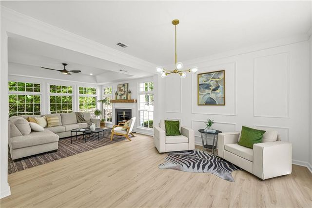 649 Mountain Harbor, Stone Mountain, GA 30087