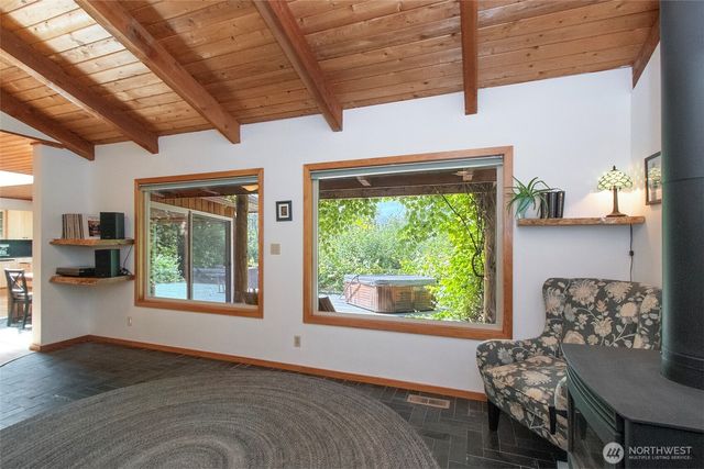 742 Durrwachter Road, Port Angeles, WA 98363