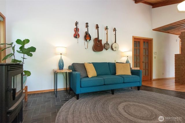 742 Durrwachter Road, Port Angeles, WA 98363