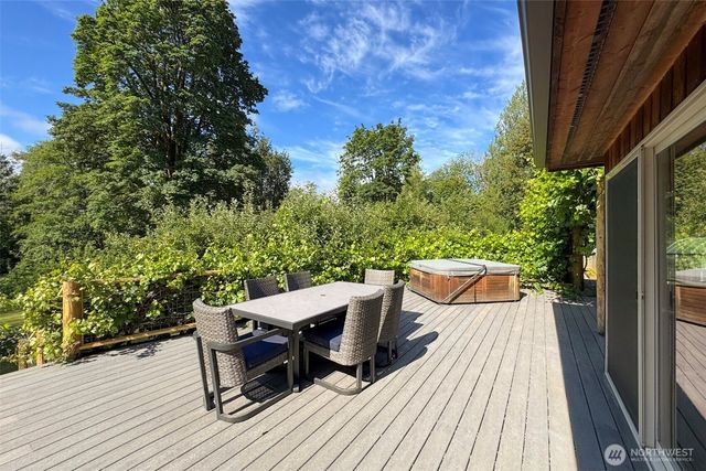 742 Durrwachter Road, Port Angeles, WA 98363