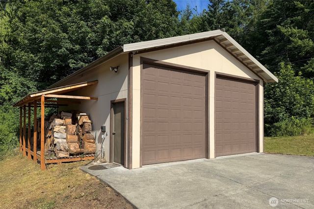 742 Durrwachter Road, Port Angeles, WA 98363